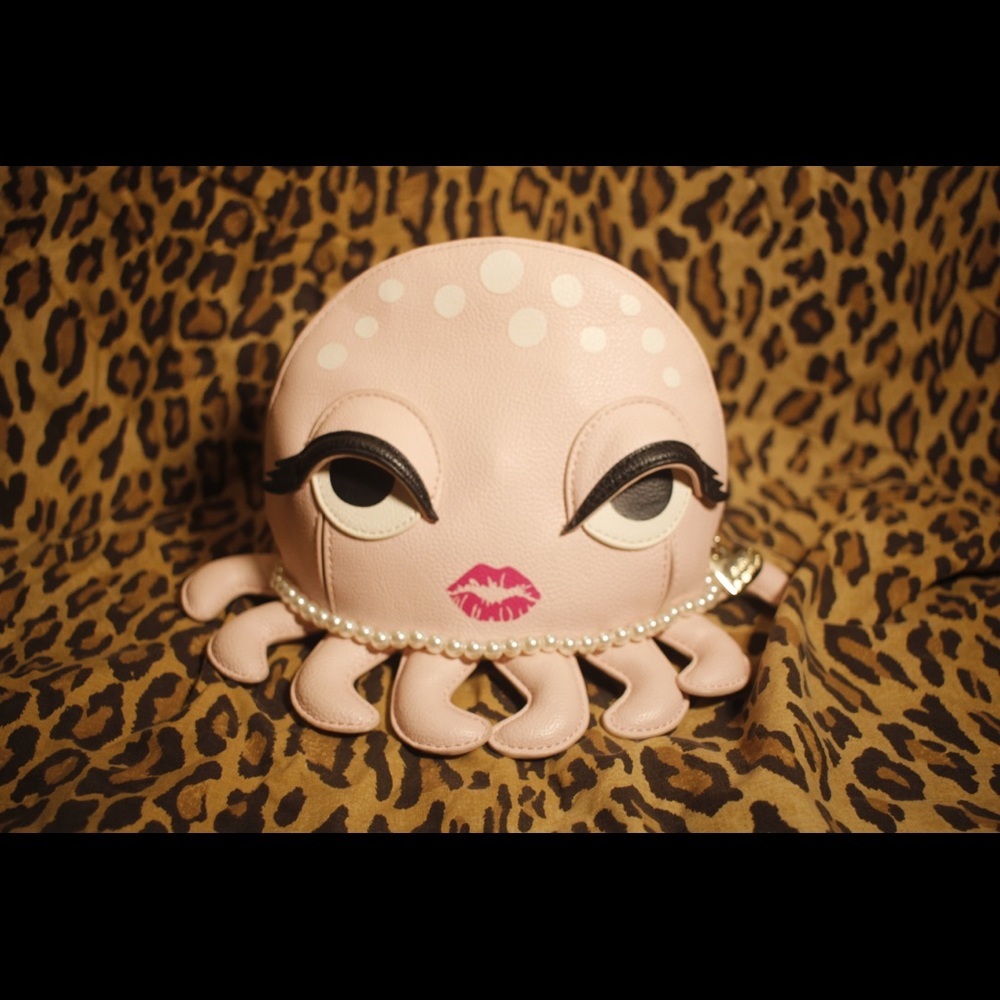 Betsy Johnson octopus makeup bag